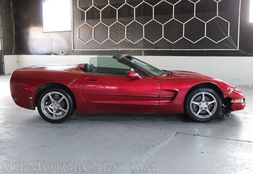 2002 Chevrolet Corvette - Image 16
