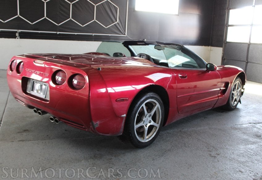 2002 Chevrolet Corvette - Image 10