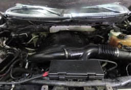 2013 Ford F150 4WD FX4 - Image 40