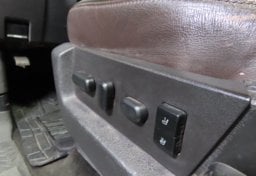 2013 Ford F150 4WD FX4 - Image 26