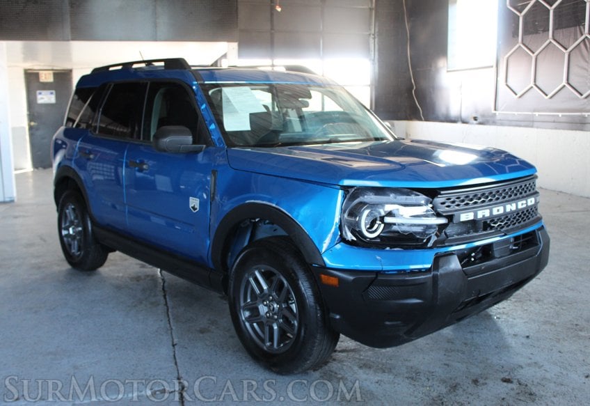 2025 Ford Bronco Sport Big Bend - Image 2