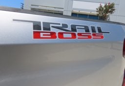 2019 Chevrolet Silverado 1500 Custom Trail Boss - Image 17