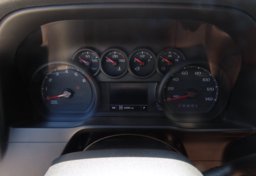 2019 Chevrolet Silverado 1500 Custom Trail Boss - Image 36