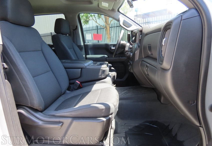 2019 Chevrolet Silverado 1500 Custom Trail Boss - Image 31