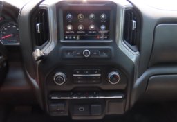 2019 Chevrolet Silverado 1500 Custom Trail Boss - Image 43