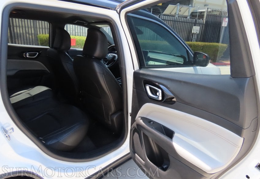 2025 Jeep Compass Limited - Image 19