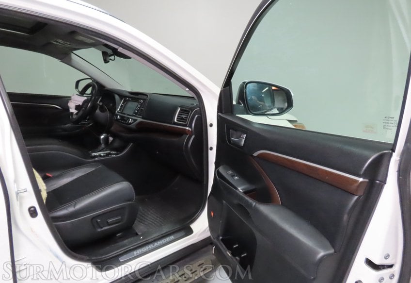 2015 Toyota Highlander AWD Limited Platinum - Image 37