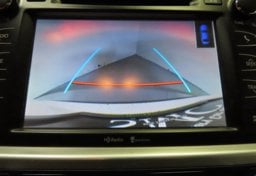 2015 Toyota Highlander AWD Limited Platinum - Image 22