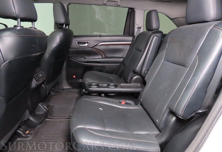 2015 Toyota Highlander AWD Limited Platinum - Image 48