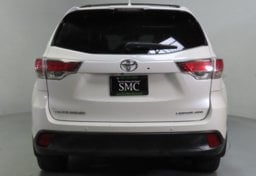 2015 Toyota Highlander AWD Limited Platinum - Image 11