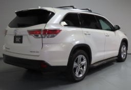 2015 Toyota Highlander AWD Limited Platinum - Image 7