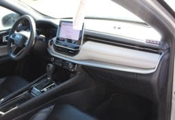 2025 Jeep Compass Limited - Image 30