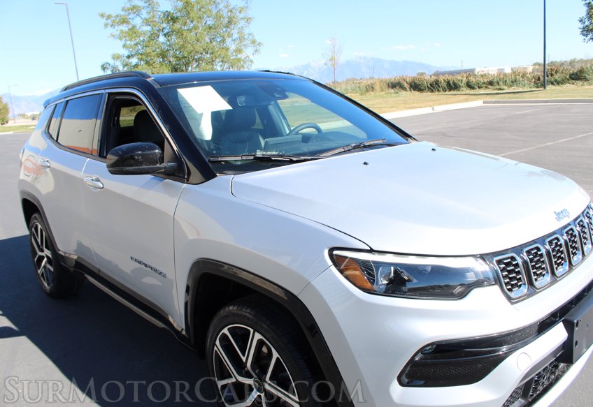 2025 Jeep Compass Limited - Image 13