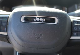 2025 Jeep Compass Limited - Image 40