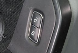 2025 Ford F-150 XL - Image 37