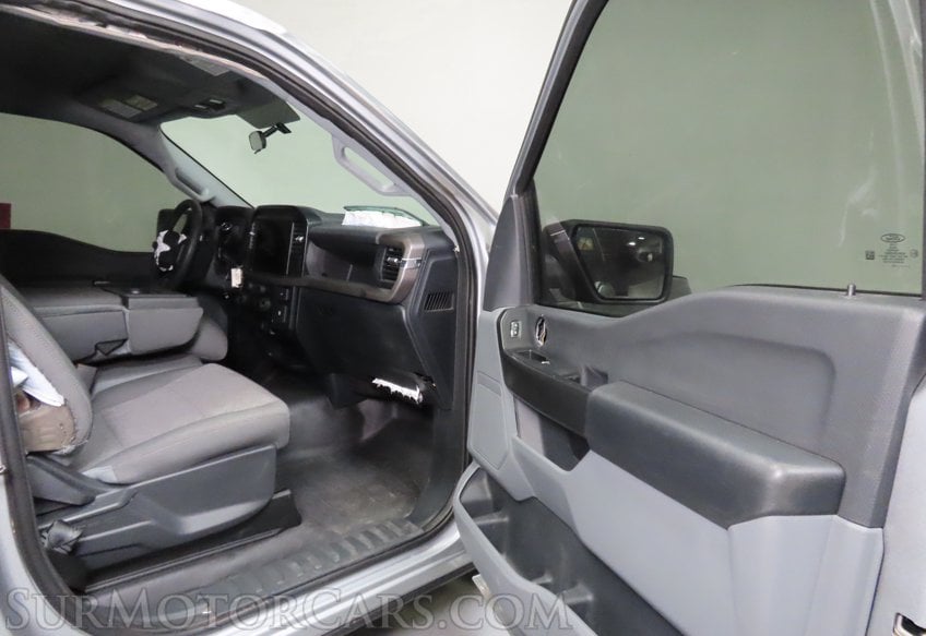 2025 Ford F-150 XL - Image 22