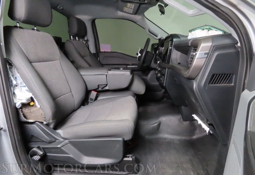 2025 Ford F-150 XL - Image 24