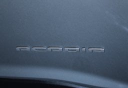 2023 GMC Acadia - Image 74