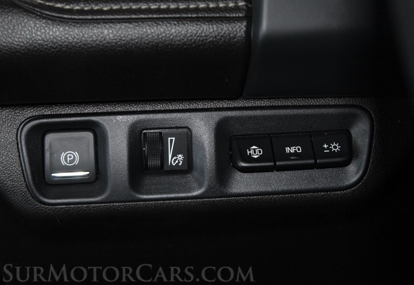 2023 GMC Acadia - Image 56