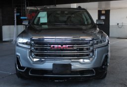 2023 GMC Acadia - Image 11