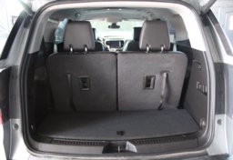 2023 GMC Acadia - Image 40