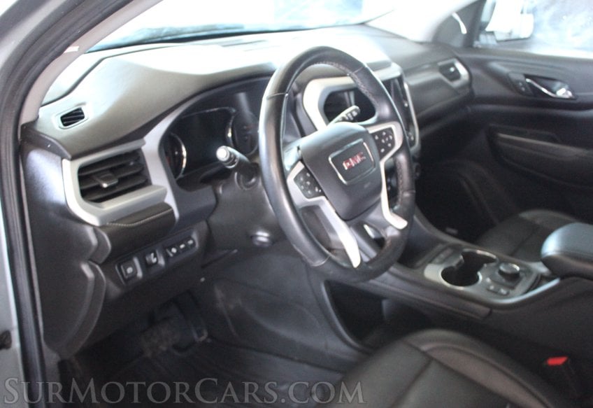 2023 GMC Acadia - Image 33