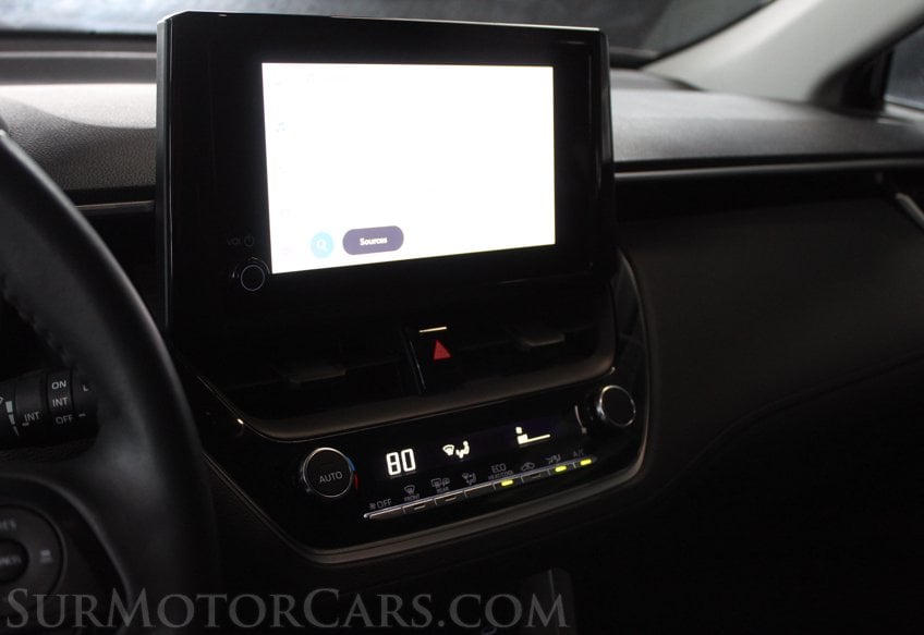 2024 Toyota Corolla Cross AWD LE - Image 43