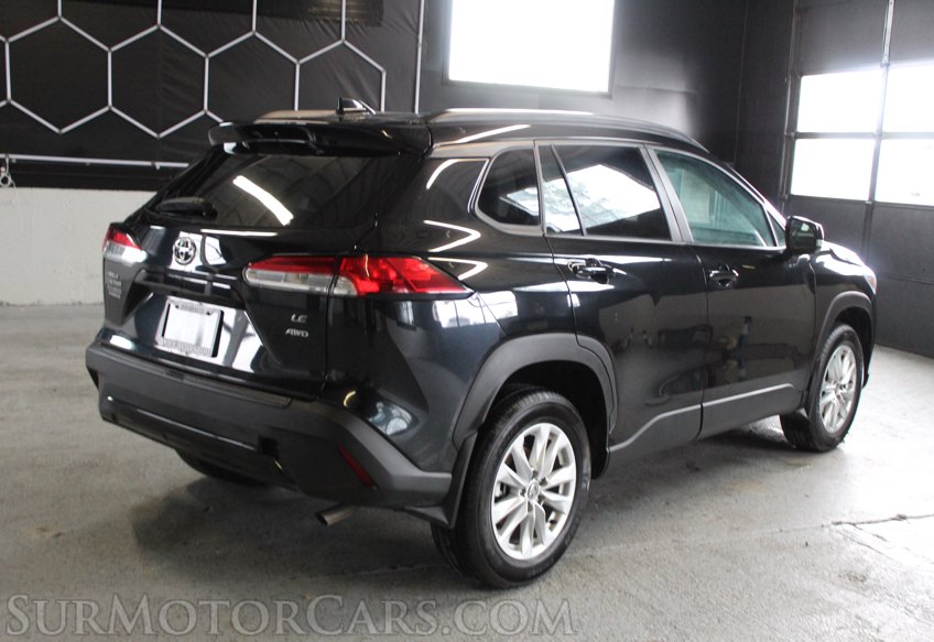 2024 Toyota Corolla Cross AWD LE - Image 7
