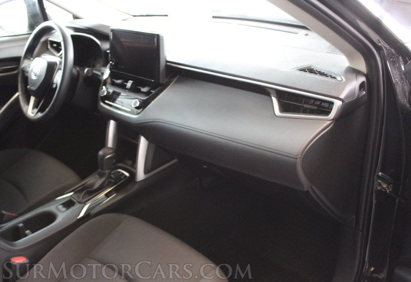 2024 Toyota Corolla Cross AWD LE - Image 34