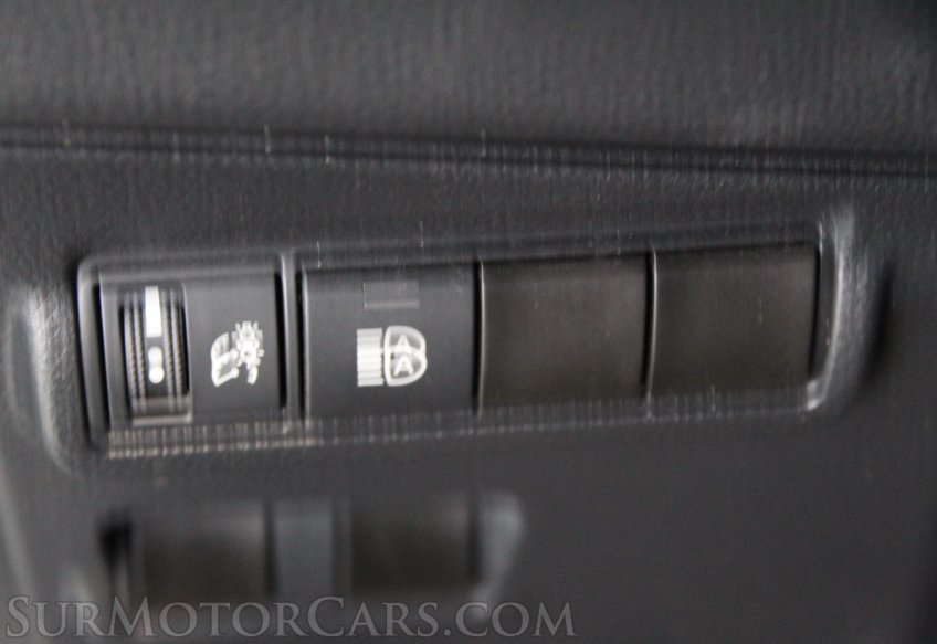 2024 Toyota Corolla Cross AWD LE - Image 50