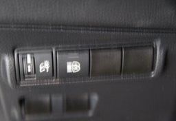 2024 Toyota Corolla Cross AWD LE - Image 50