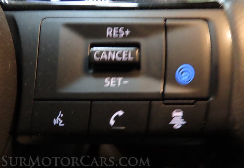 2023 Nissan Pathfinder AWD SL - Image 20