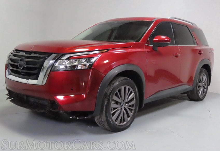 2023 Nissan Pathfinder AWD SL - Image 4