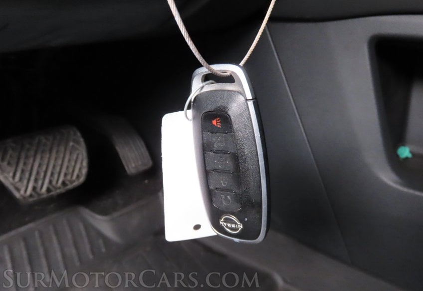 2023 Nissan Pathfinder AWD SL - Image 34