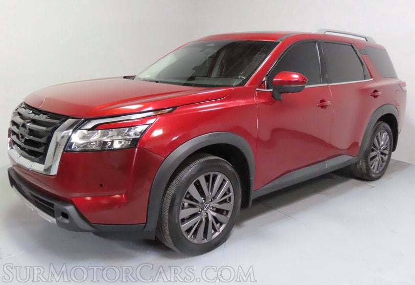 2023 Nissan Pathfinder AWD SL