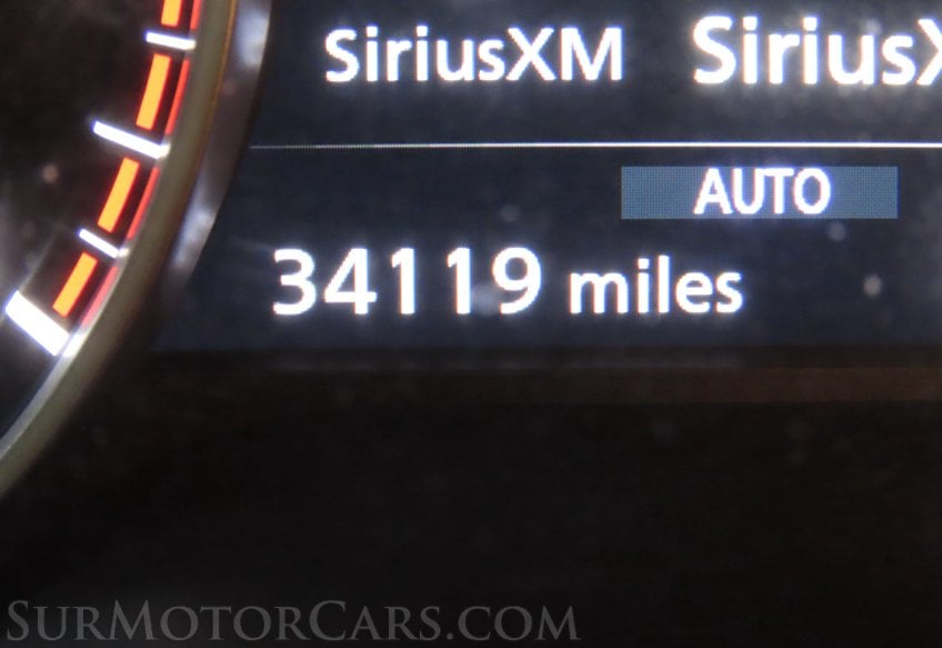 2023 Nissan Pathfinder AWD SL - Image 17