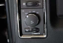 2018 Ram 2500 Laramie Mega Cab - Image 55