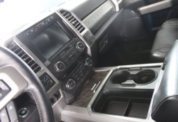 2017 Ford F-350 Super Duty - Image 61
