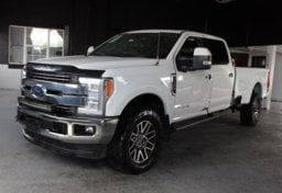 2017 Ford F-350 Super Duty - Image 4