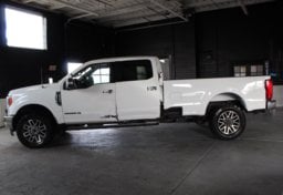 2017 Ford F-350 Super Duty - Image 13