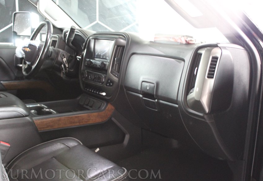 2019 Chevrolet Silverado 3500HD High Country - Image 57