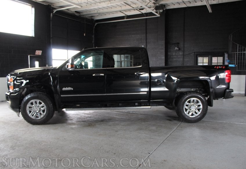 2019 Chevrolet Silverado 3500HD High Country - Image 10