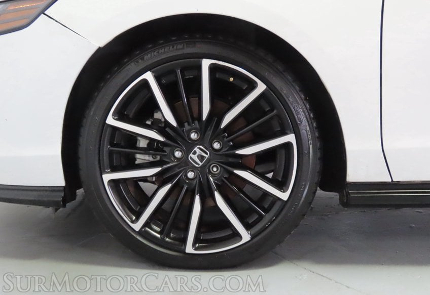 2024 Honda Accord Hybrid Touring - Image 20