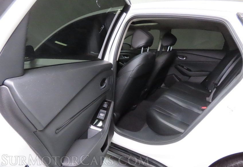 2024 Honda Accord Hybrid Touring - Image 28
