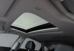 2024 Honda Accord Hybrid Touring - Image 47
