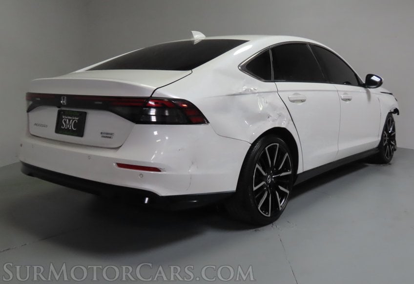 2024 Honda Accord Hybrid Touring - Image 6