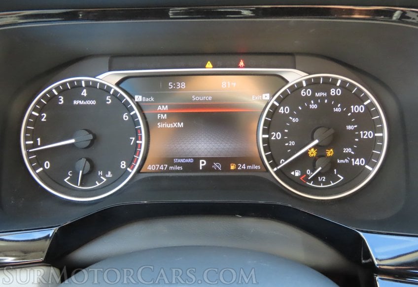2023 Nissan Pathfinder SL - Image 17