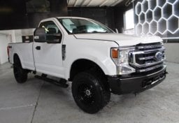 2020 Ford F-250 Super Duty 4x4 XL - Image 4