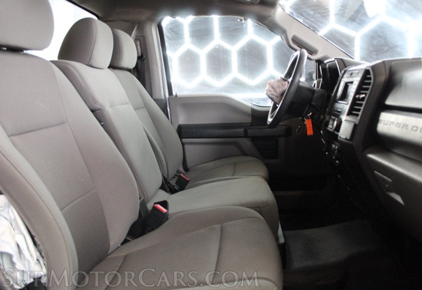 2020 Ford F-250 Super Duty 4x4 XL - Image 28