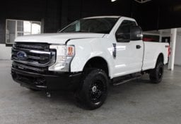 2020 Ford F-250 Super Duty 4x4 XL - Image 3